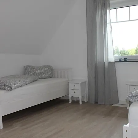 Ferienhaus Svea In Born